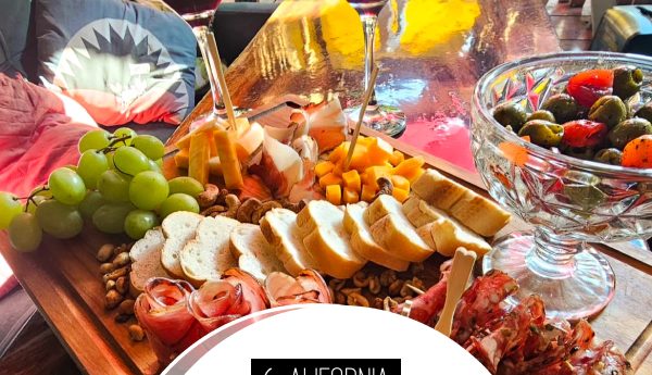 California Wine Bar Tabla de Ibéricos_W