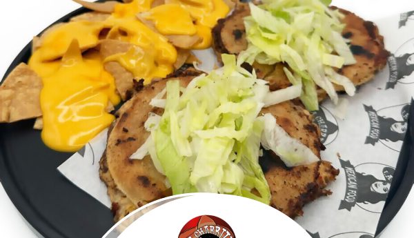 La Charrita Empalme de Pollo_W
